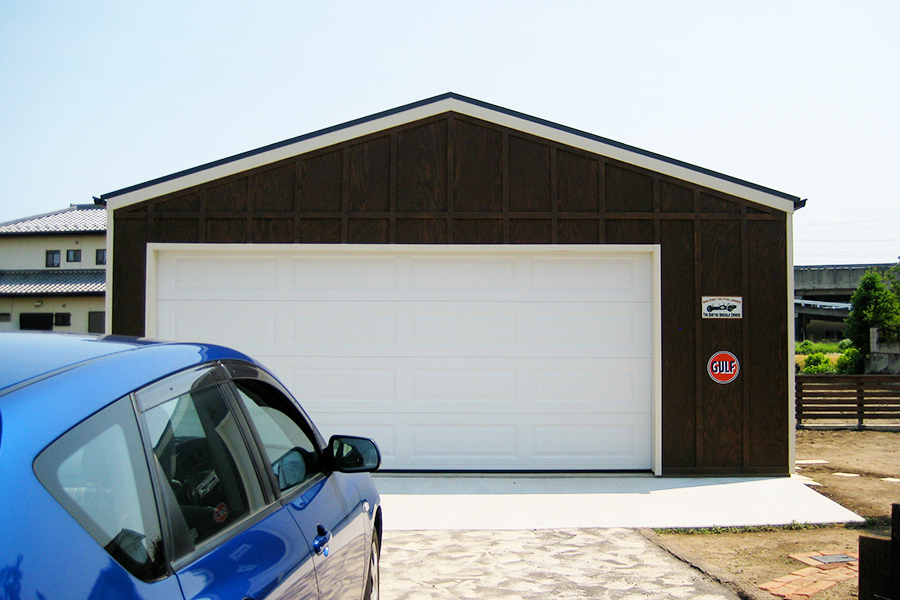木造ガレージ 格好良い