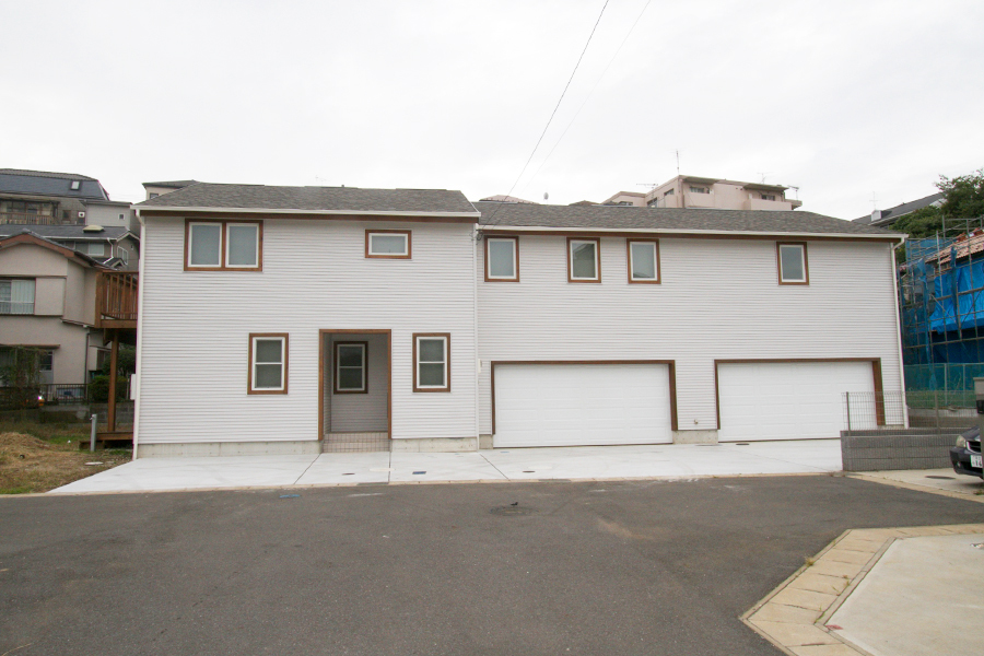 木造ガレージ 住宅