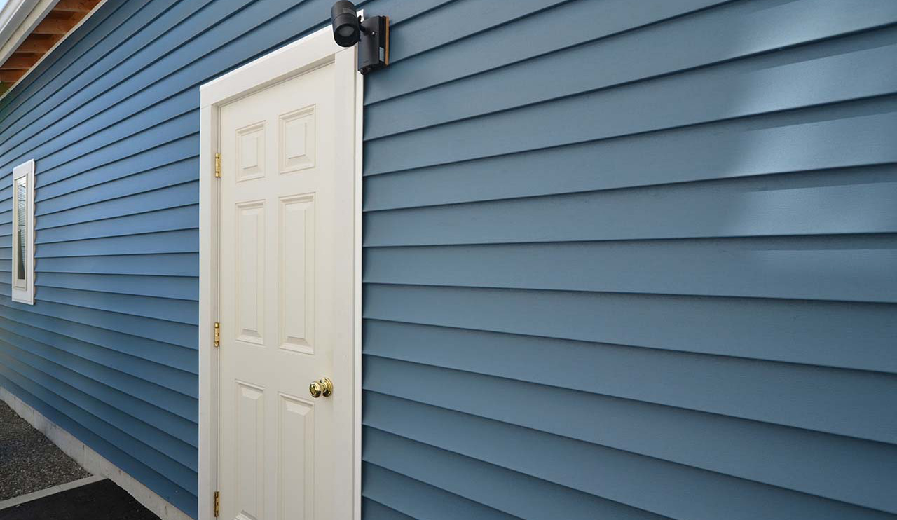 木の質感を生かしたガレージG-BB